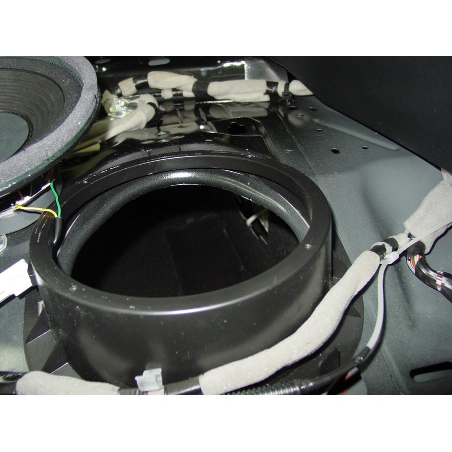 2009 Pontiac G8 Rear deck speaker removed