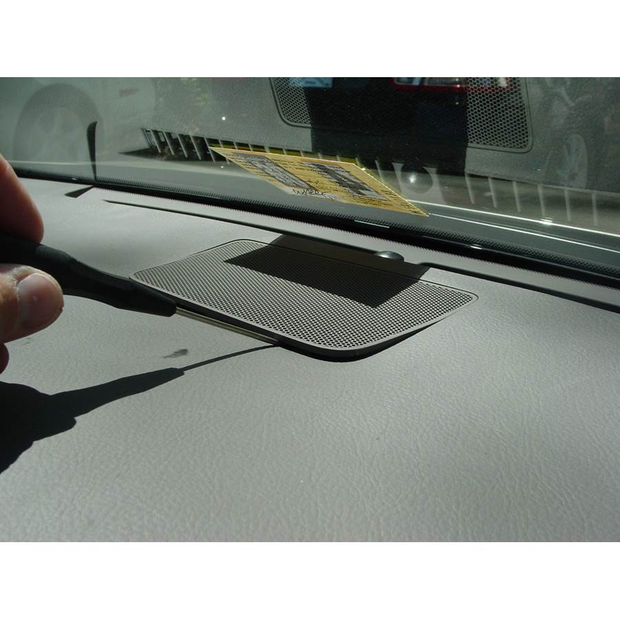 2006 Toyota Avalon Center dash speaker location
