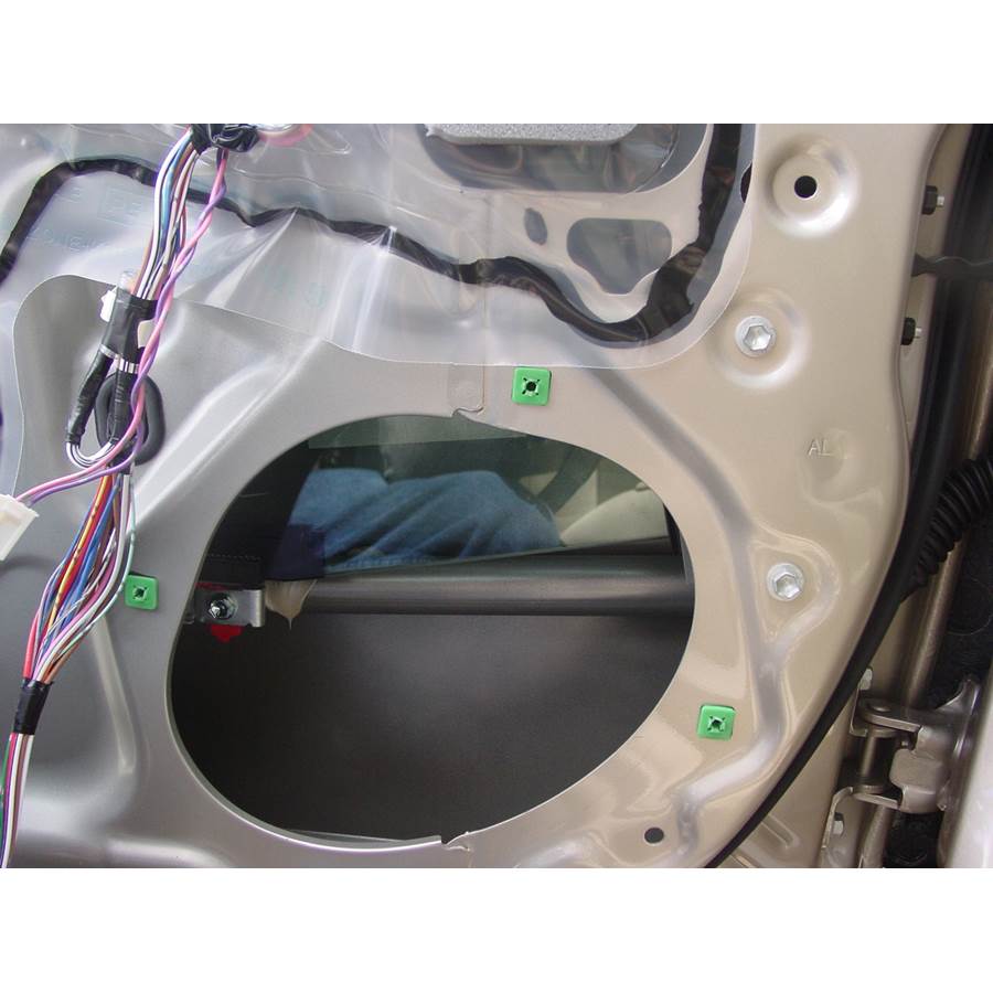 2009 Toyota Avalon Front door woofer removed