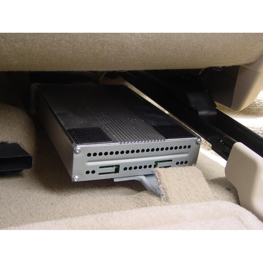 2010 Toyota Avalon Factory amplifier
