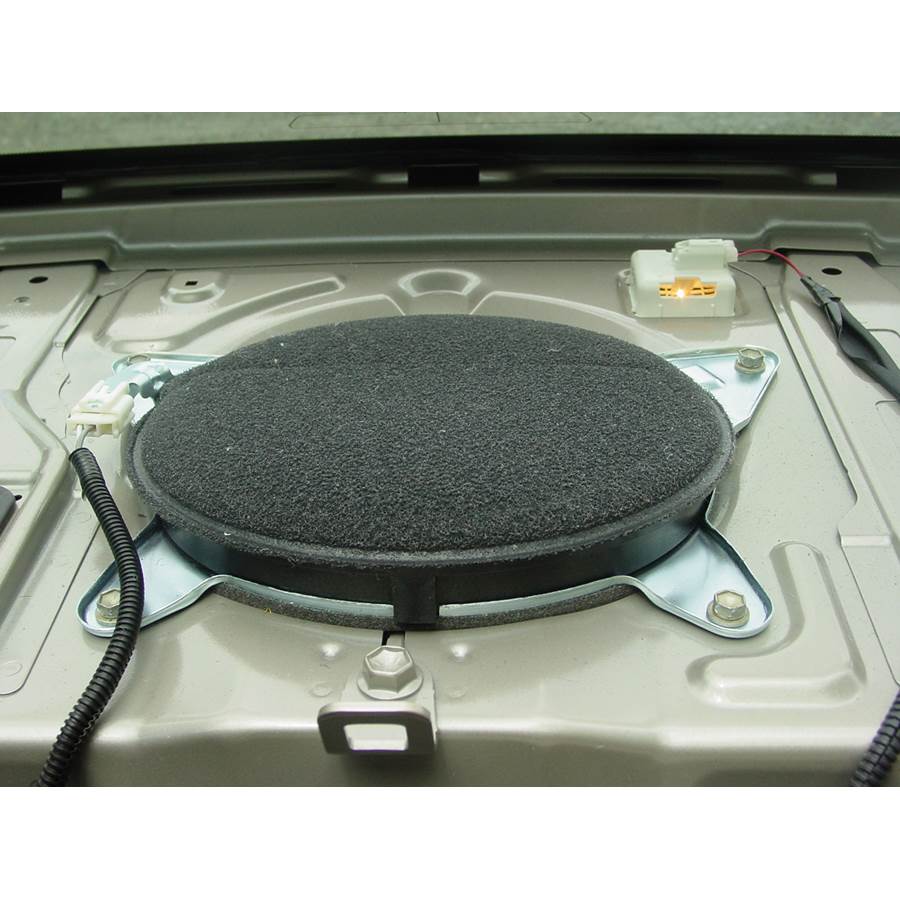 2009 Toyota Avalon Rear deck center speaker