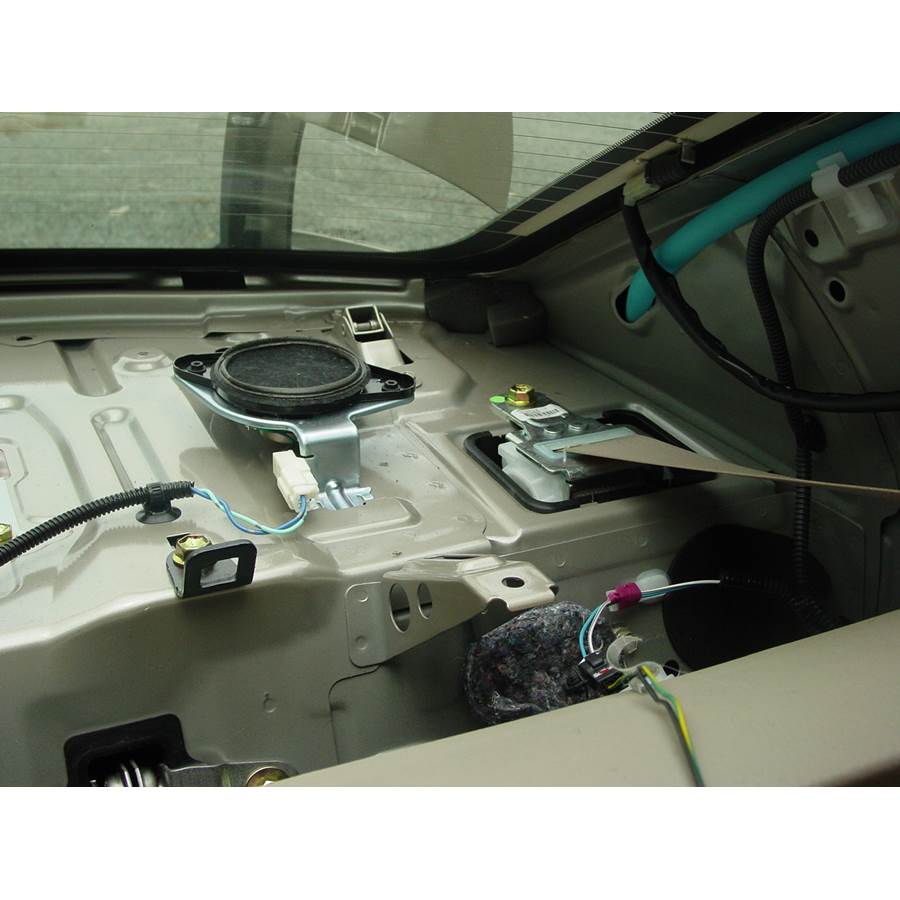 2009 Toyota Avalon Rear deck speaker