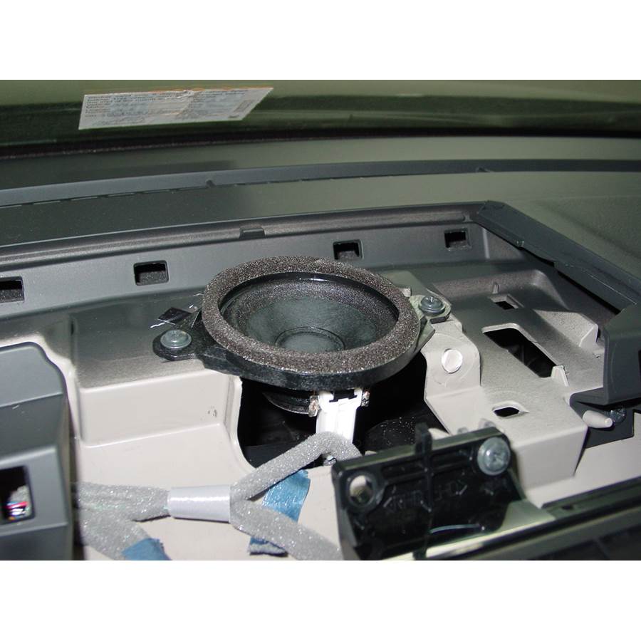 2008 Mazda CX-9 Center dash speaker