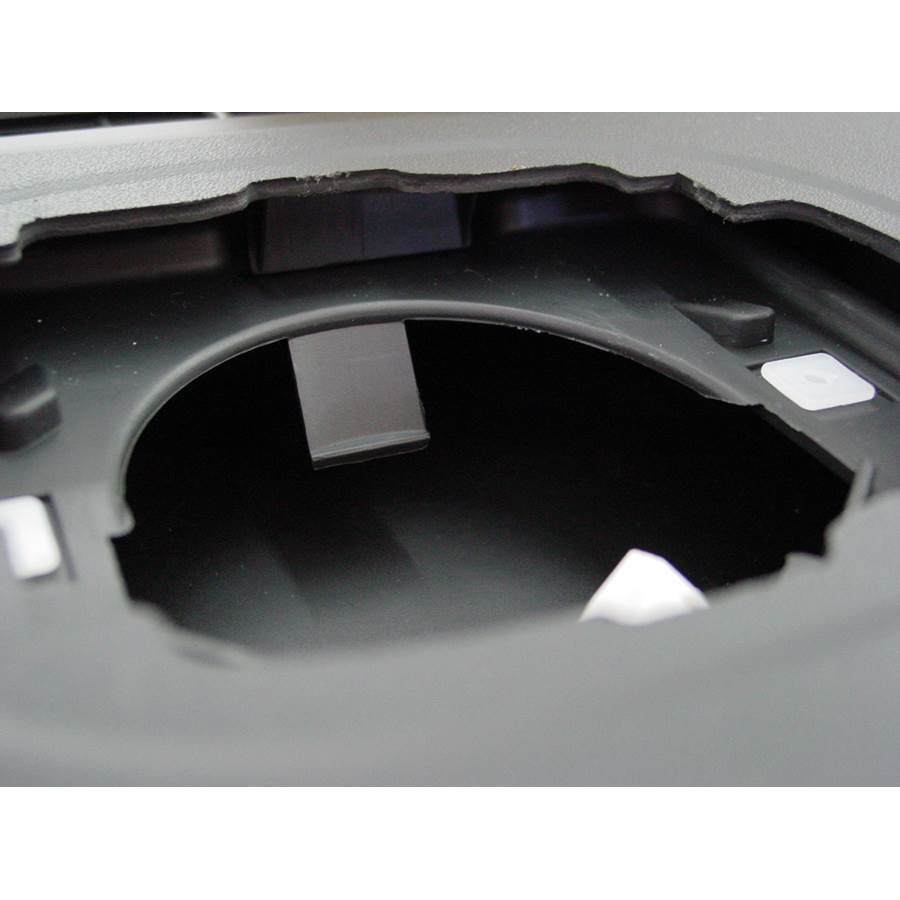 2010 Mazda CX-7 Center dash speaker removed