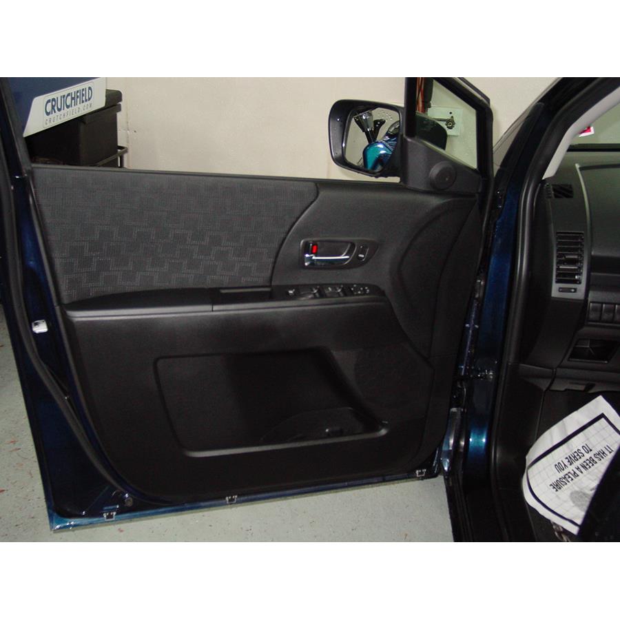 2010 Mazda 5 Front door speaker location