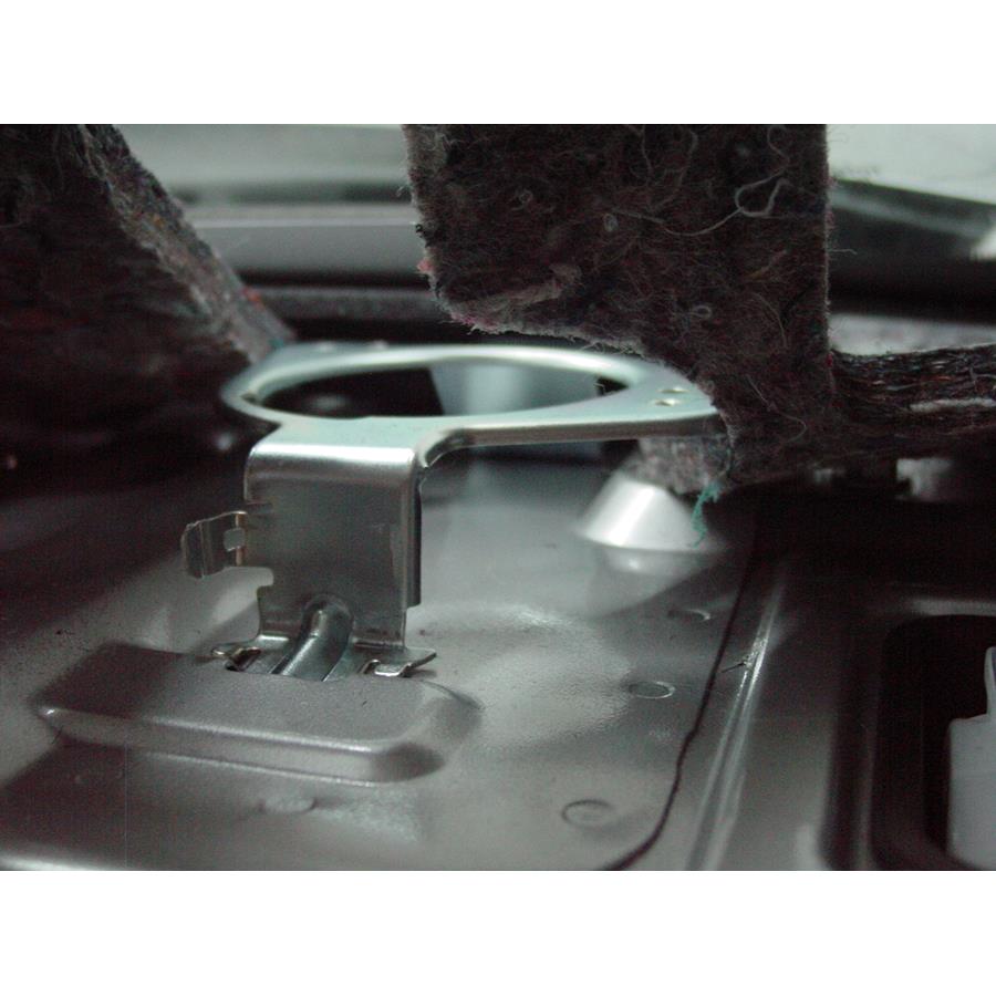 2011 Toyota Avalon Rear deck speaker removed