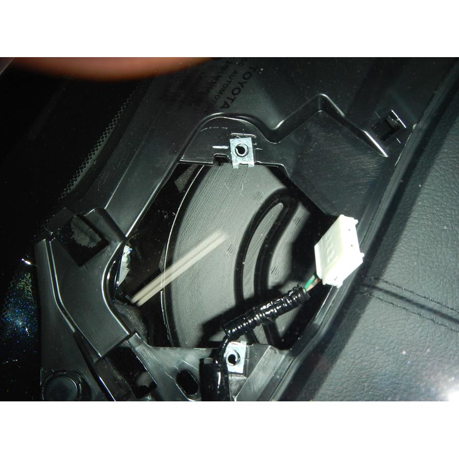 2016 Toyota Avalon Dash speaker removed