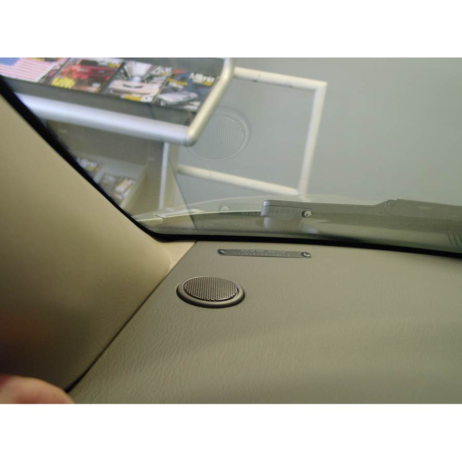 2003 Mazda MPV Dash speaker location