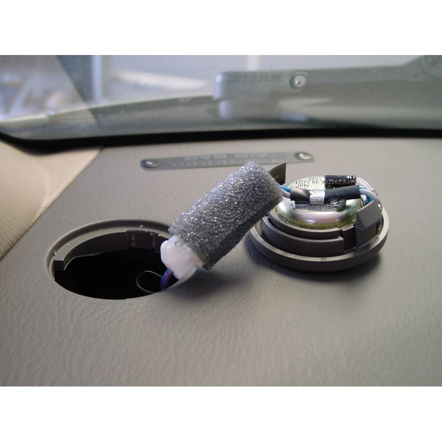 2003 Mazda MPV Dash speaker