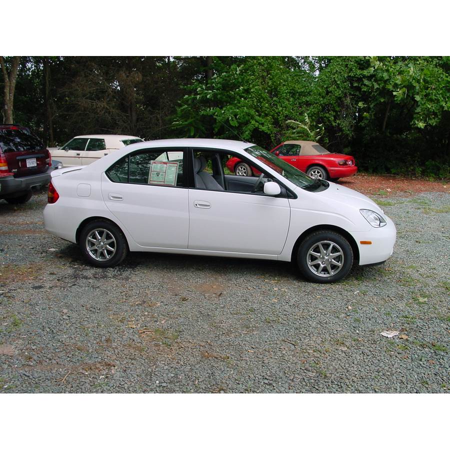 2001 Toyota Prius Exterior