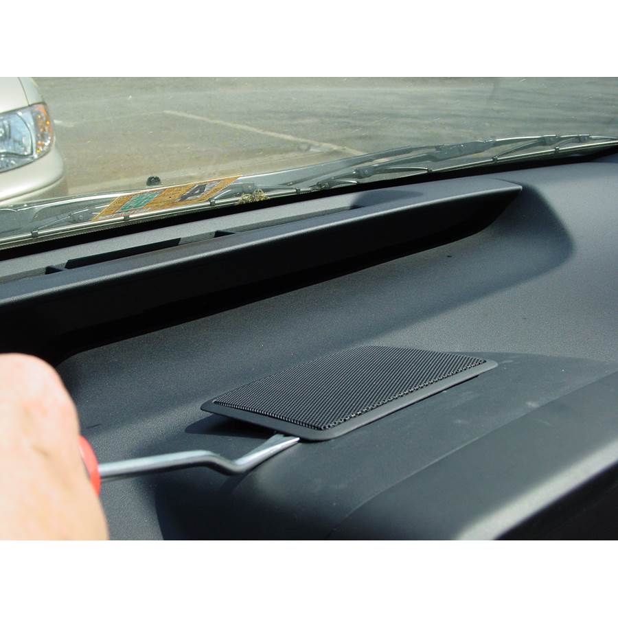 2007 Toyota Prius Center dash speaker location