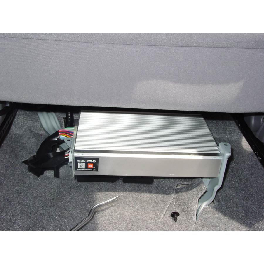 2007 Toyota Prius Factory amplifier