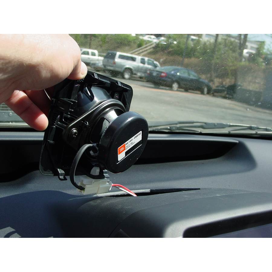 2007 Toyota Prius Center dash speaker