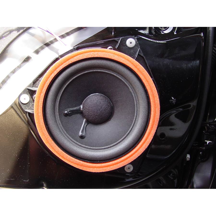 2007 Toyota Prius Front door woofer