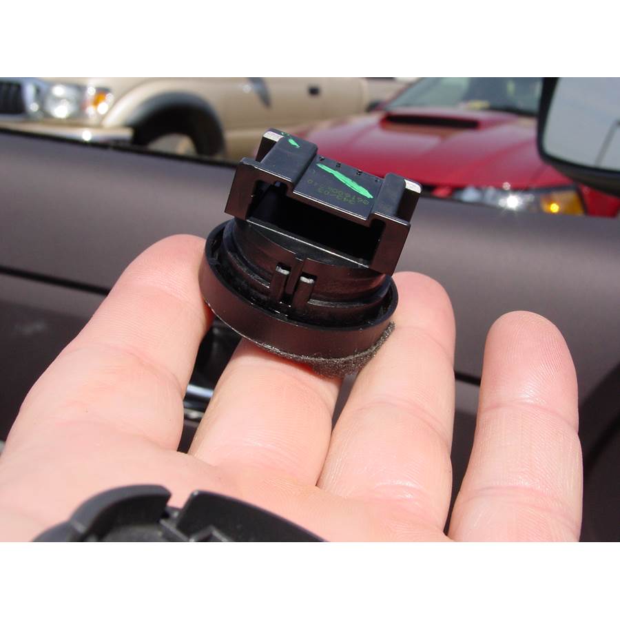 2007 Toyota Prius Front door tweeter removed
