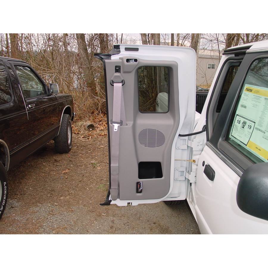 2002 Mazda B Series Rear door speaker location