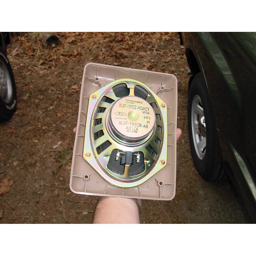 2004 Mazda B Series Rear cab speaker