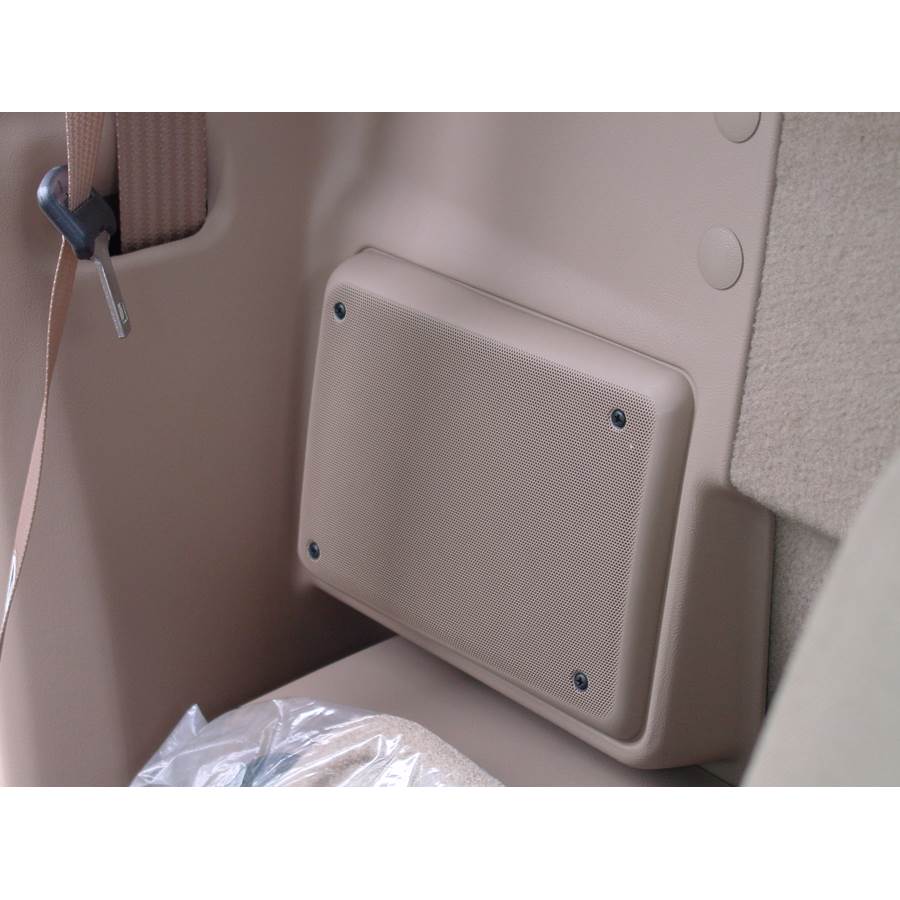 2007 Mazda B Series Rear cab speaker location