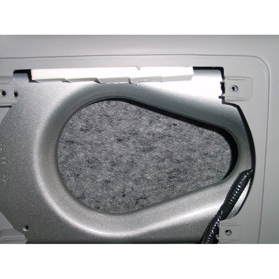 2006 Mazda B Series Rear cab speaker removed