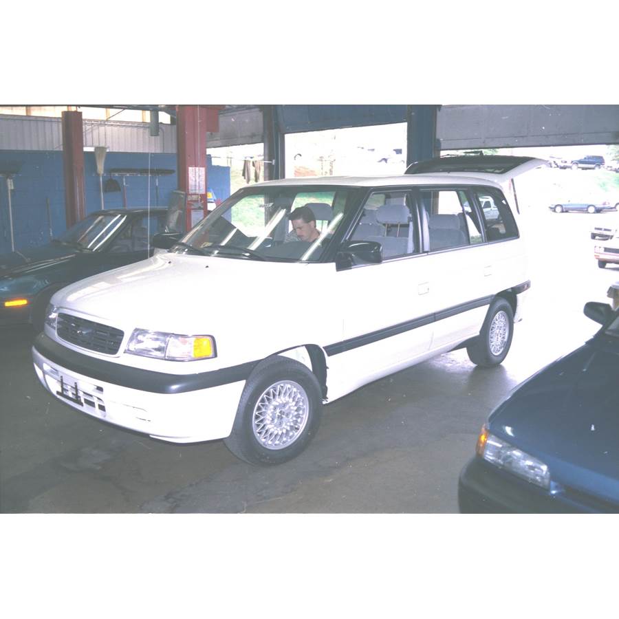 1996 Mazda MPV Exterior