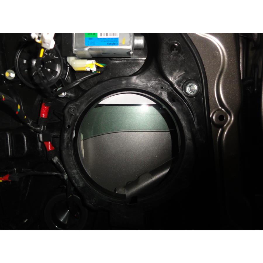 2016 Hyundai Elantra Rear door speaker removed