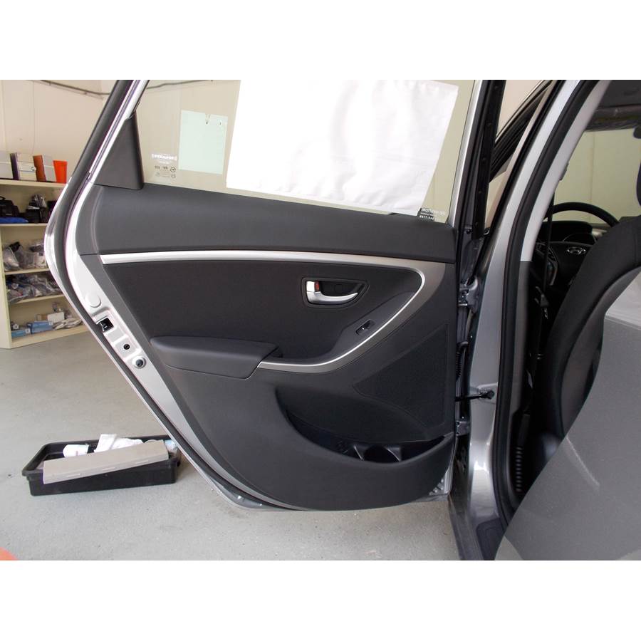 2013 Hyundai Elantra GT Rear door speaker location