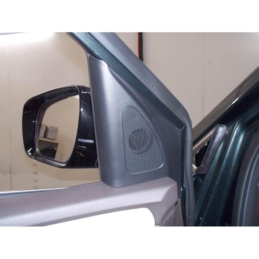 2014 Hyundai Santa Fe Front door tweeter location