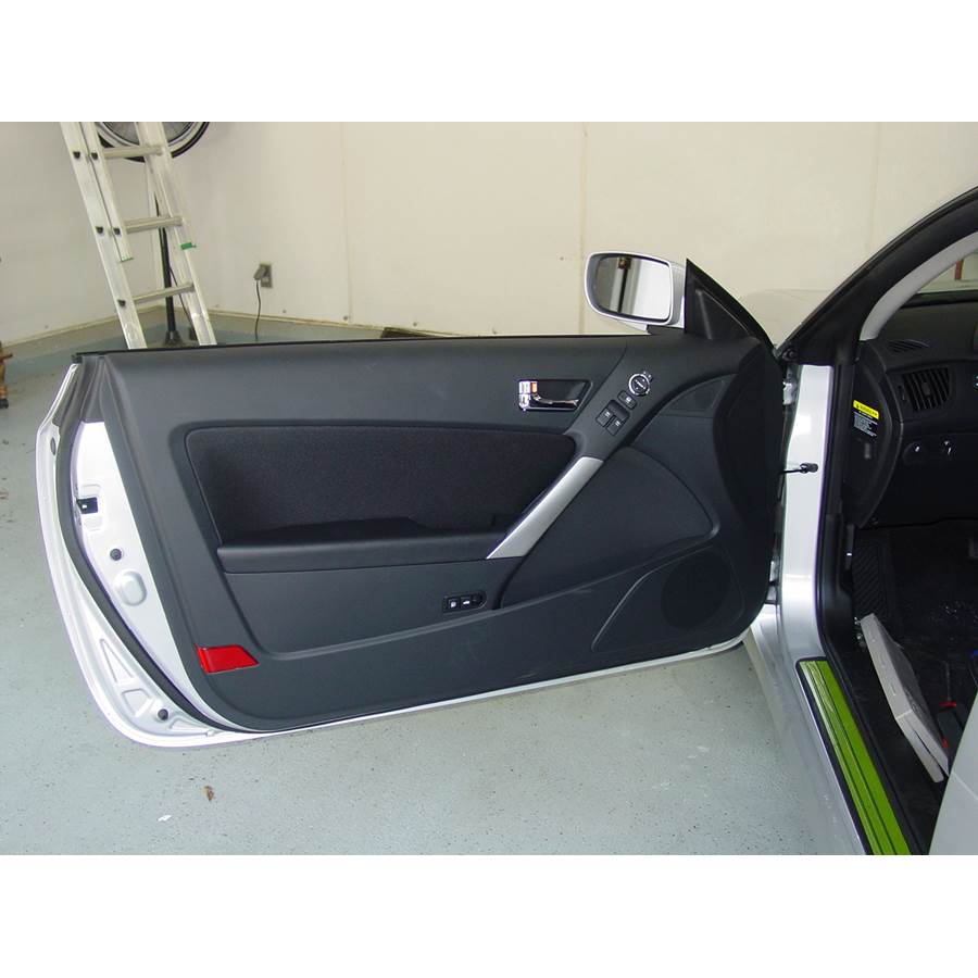 2010 Hyundai Genesis Front door speaker location