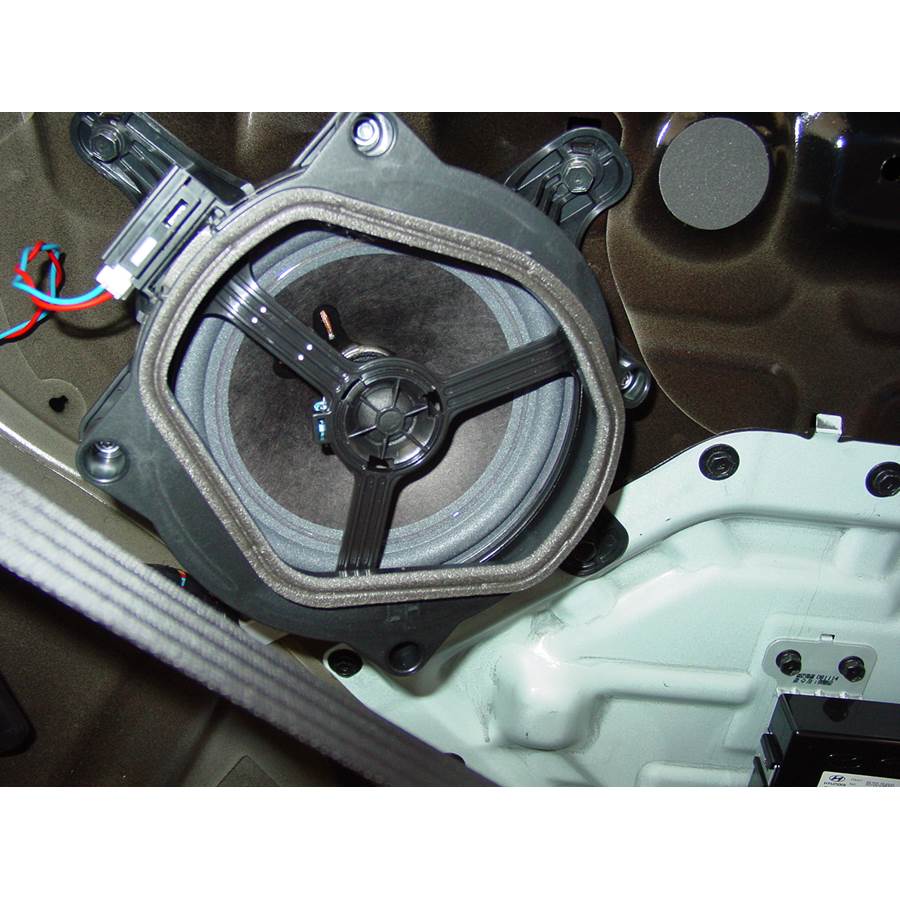 2012 Hyundai Genesis Rear side panel speaker