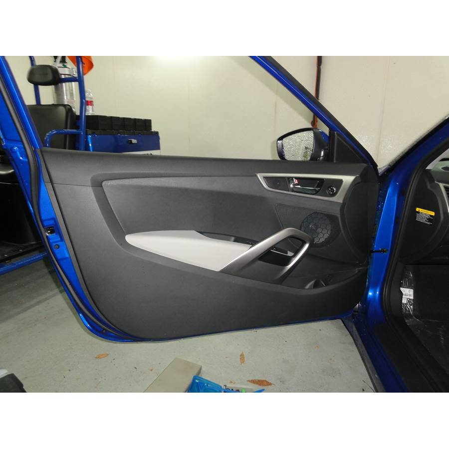 2013 Hyundai Veloster Front door speaker location