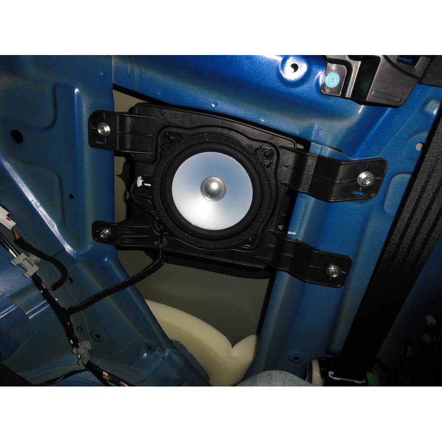 2013 Hyundai Veloster Rear side panel speaker