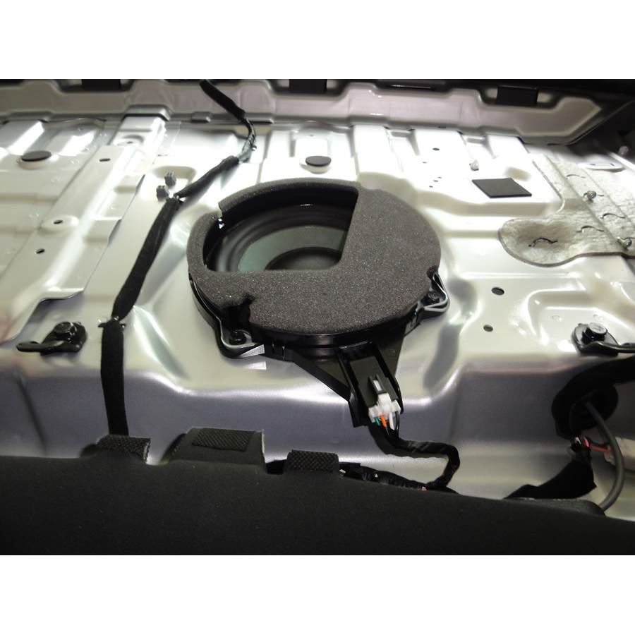 2014 Hyundai Azera Rear deck center speaker