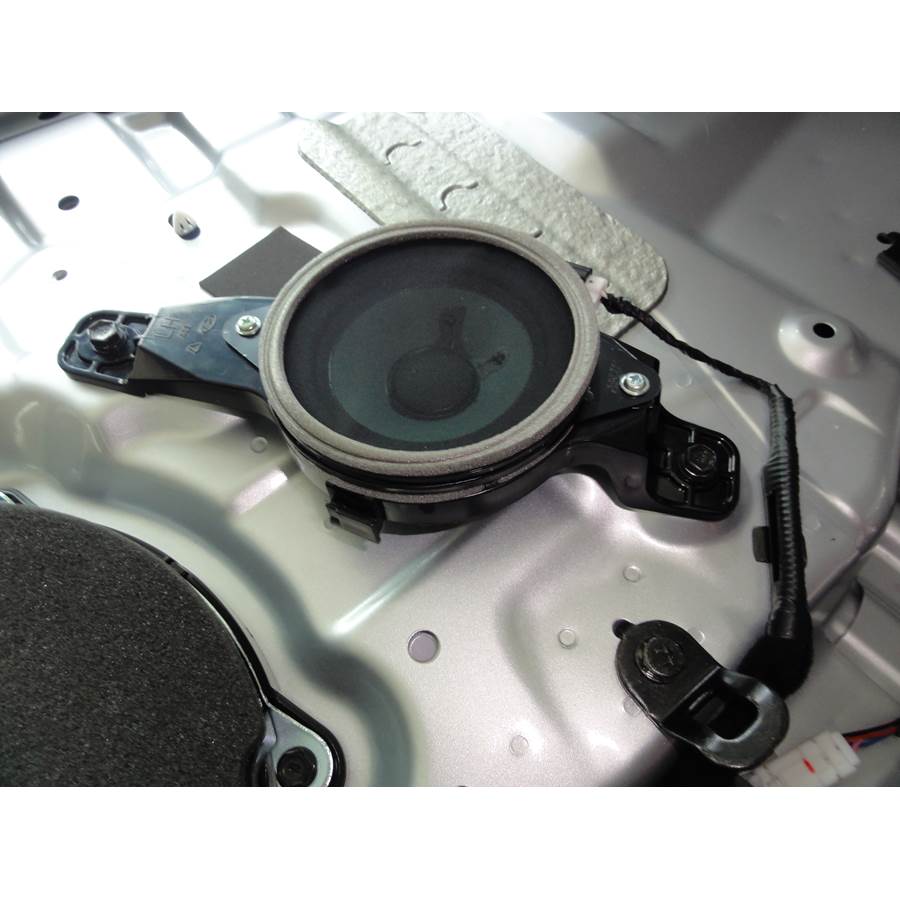 2014 Hyundai Azera Rear deck speaker
