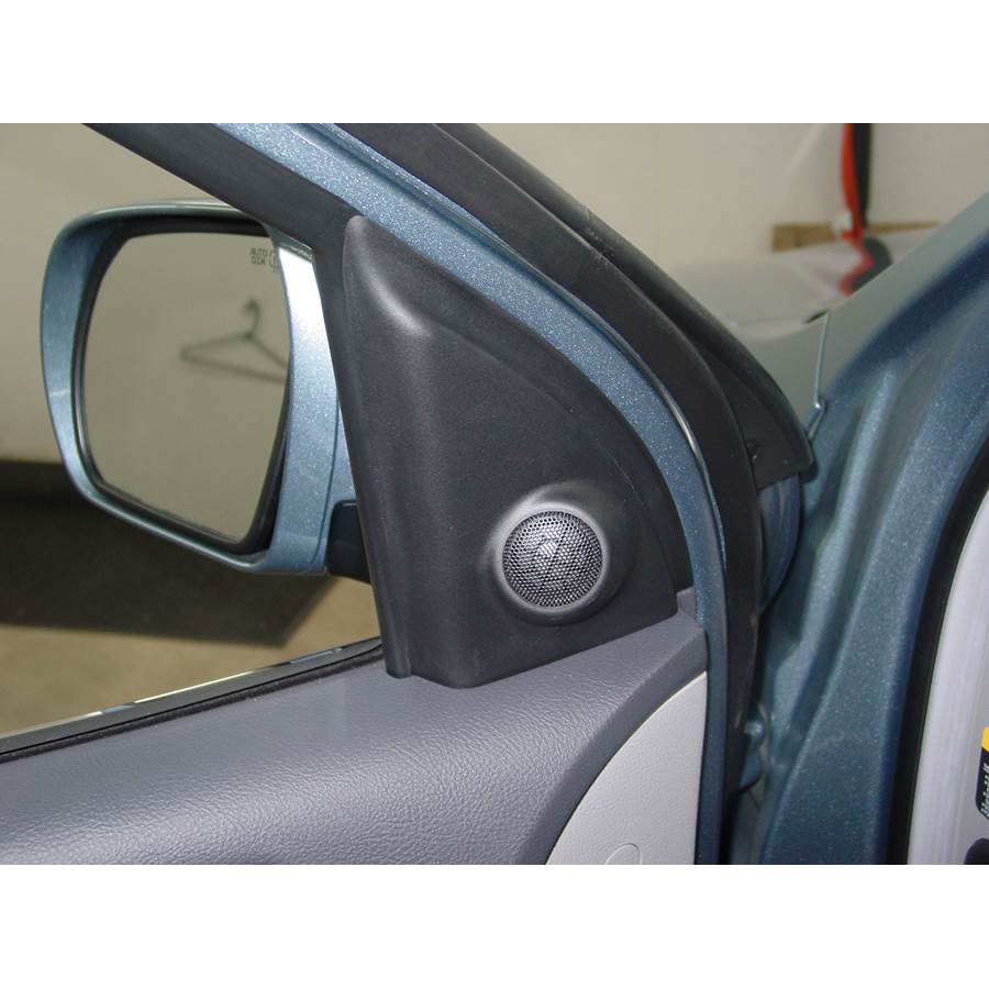 2008 Hyundai Veracruz Front door tweeter location