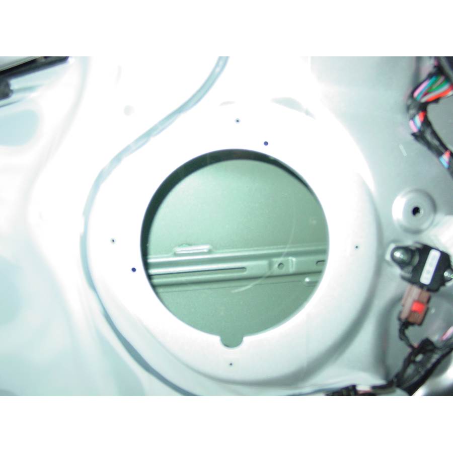 2012 Hyundai Tucson Front door woofer removed