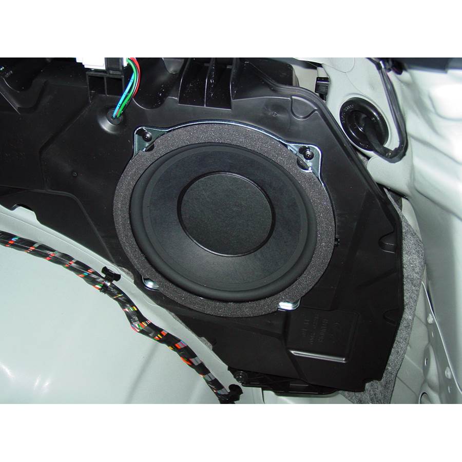 2015 Hyundai Tucson Far-rear side speaker