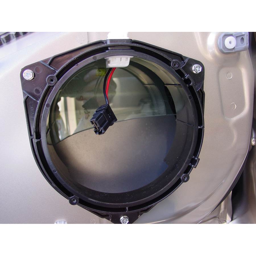 2006 Toyota Land Cruiser Front door woofer removed