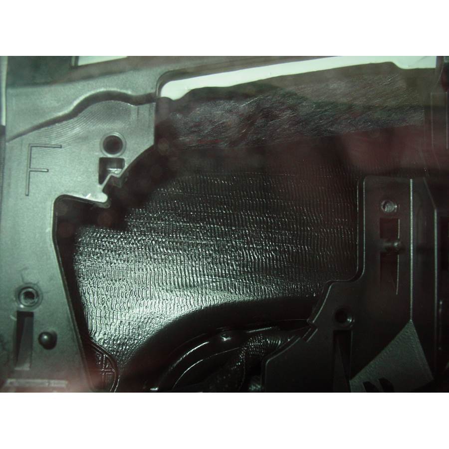2010 Toyota Land Cruiser Dash speaker removed
