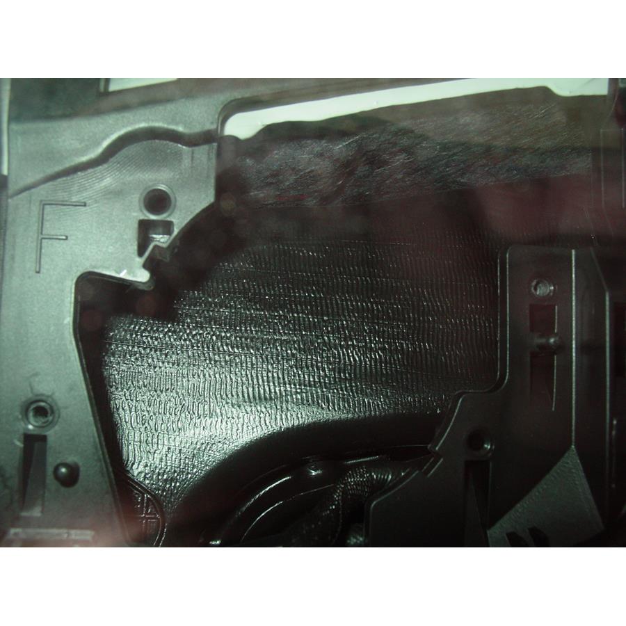 2011 Toyota Land Cruiser Dash speaker removed