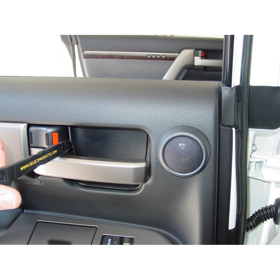 2010 Toyota Land Cruiser Rear door tweeter location