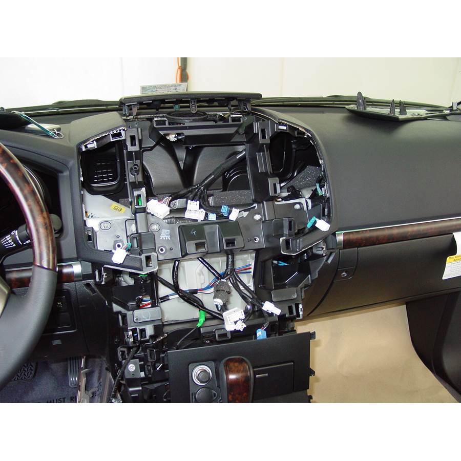 2015 Toyota Land Cruiser Factory radio removed