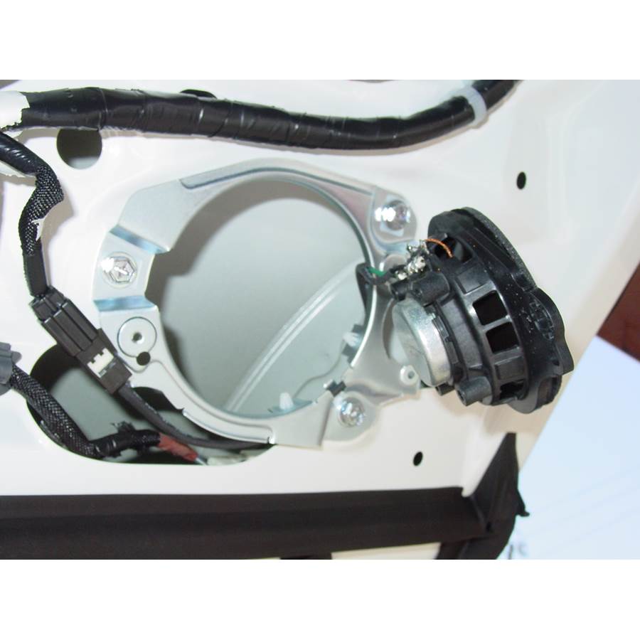 2013 Toyota Land Cruiser Tail door speaker removed