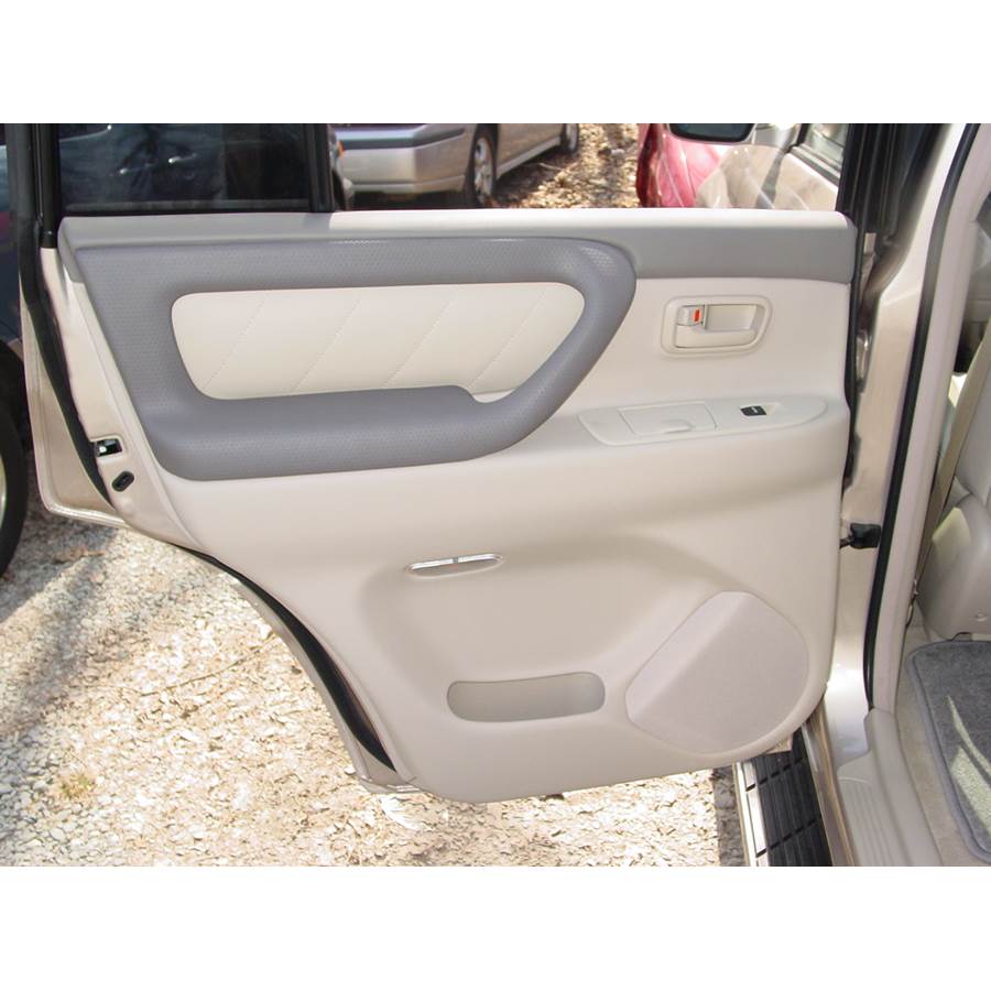 2003 Toyota Land Cruiser Rear door speaker location