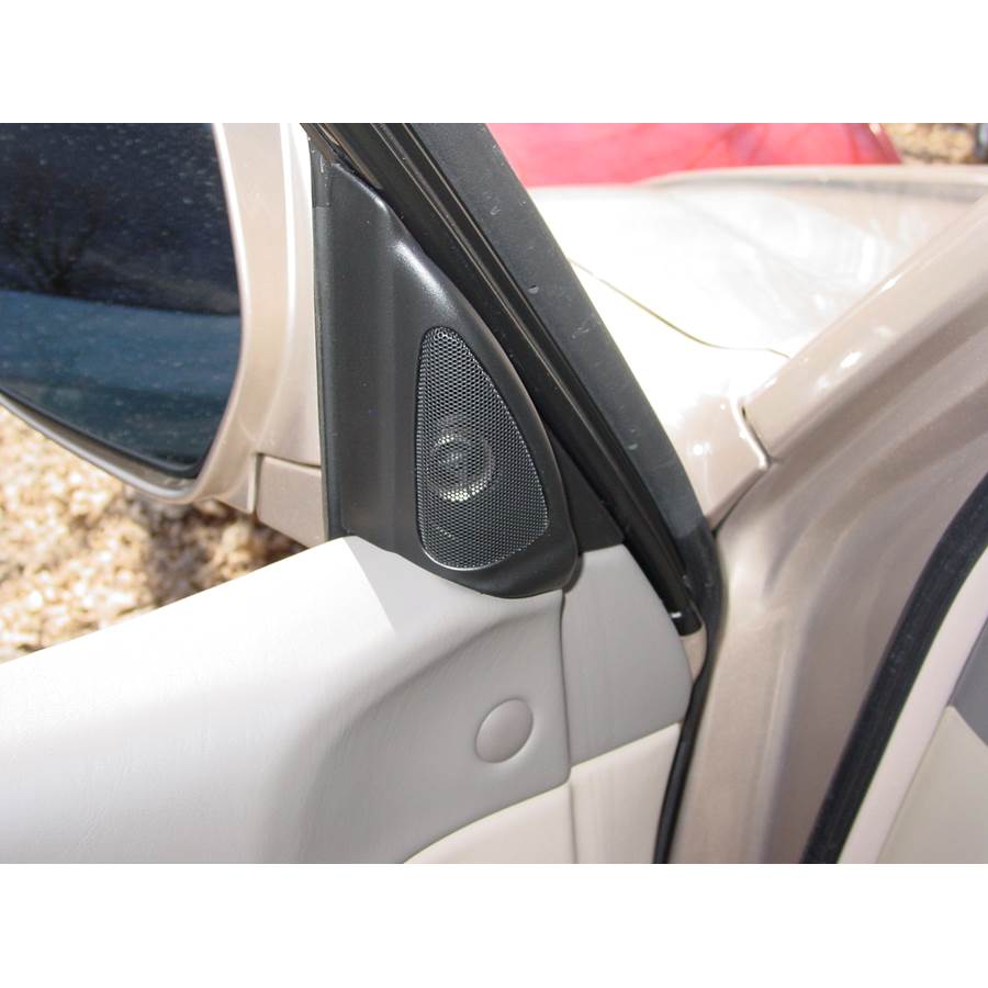 2006 Toyota Land Cruiser Front door tweeter location