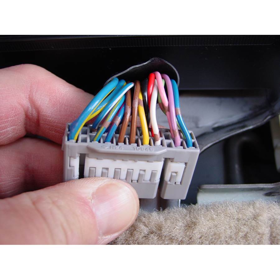 2006 Toyota Land Cruiser Factory amp wiring