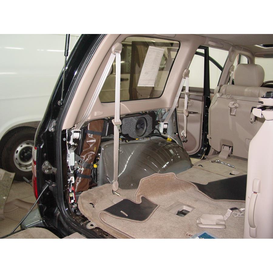 2002 Toyota Land Cruiser Far-rear side speaker