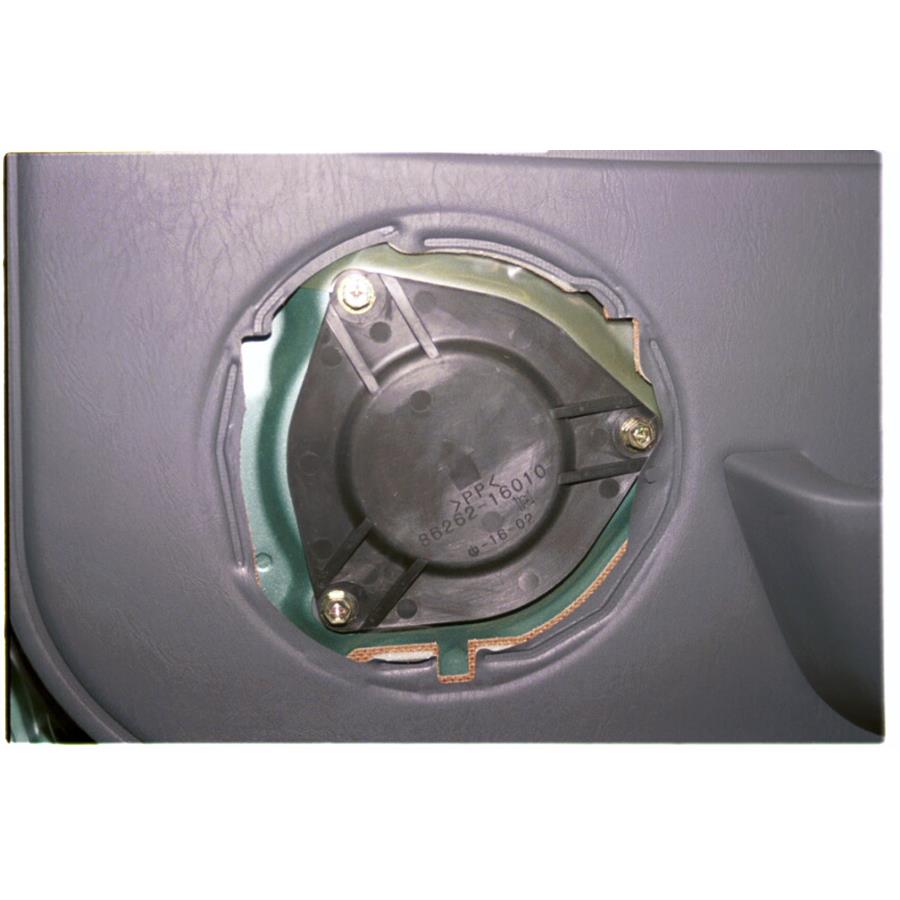 1999 Toyota Tercel Front door speaker