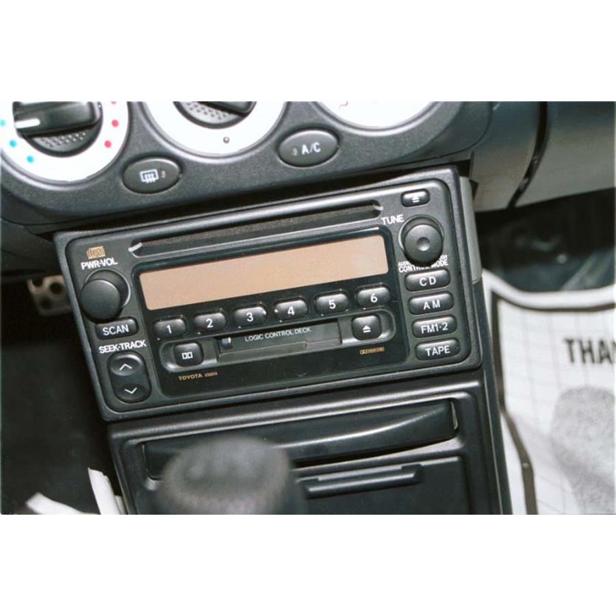2003 Toyota MR2 Spyder Factory Radio