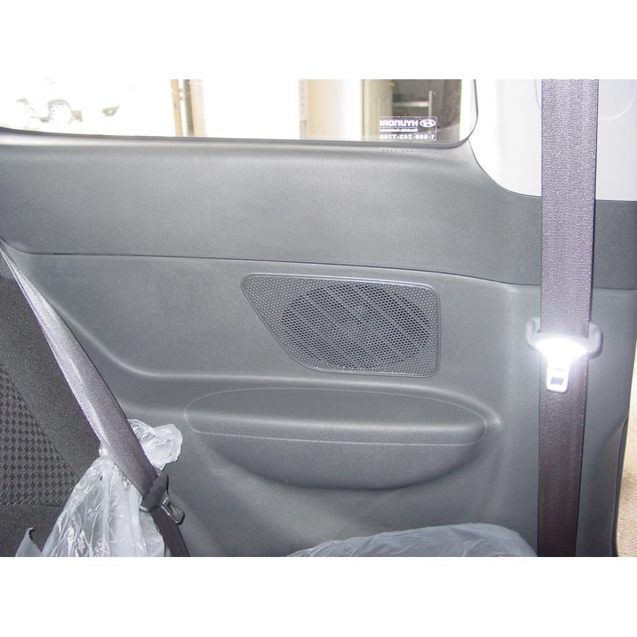 2011 Hyundai Accent Rear side panel speaker location