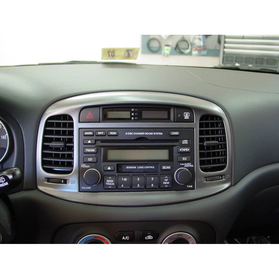 2008 Hyundai Accent Factory Radio